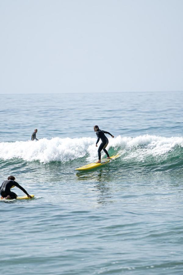 Amayour Surf Hostel Taghazout Esterno foto