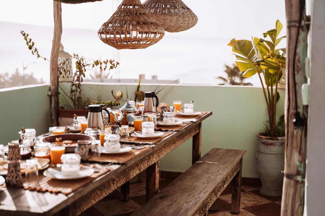 Amayour Surf Hostel Taghazout Esterno foto